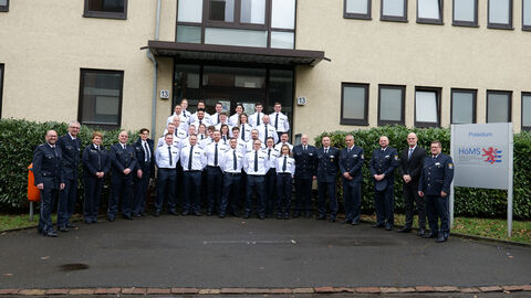 Gruppenbild aller Teilnehmer der Veranstaltung Indienststellung Wachpolizei im Februar 2023 Indienststellung Wachpolizei Februar 2023 - Gruppenbild aller Teilnehmer der Veranstaltung