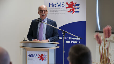 Grußwort Landespolizeipräsident Robert Schäfer während der Indienststellung Wachpolizei im Februar 2023 Indienststellung Wachpolizei Februar 2023 - Grußwort Landespolizeipräsident Robert Schäfer
