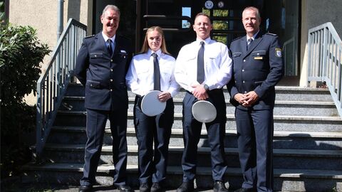 Gruppenfoto Indienststellung Wachpolizei Polizeipräsidium Südosthessen Gruppenfoto Indienststellung Wachpolizei Polizeipräsidium Südosthessen