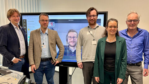 Foto Teilnehmende des Workshops zum Thema „Racial Profiling“ der Forschungsstelle Extremismusresilienz Foto des Workshops zum Thema „Racial Profiling“ der Forschungsstelle Extremismusresilienz