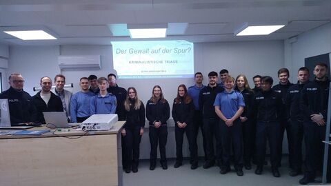 Zwei Polizeikurse aus dem dritten Semester