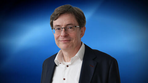 Prof. Dr. Jens Löcher Prof. Dr. Jens Löcher