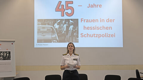 Eröffnungsrede Dr. Stewen bei der Veranstaltung 45 Jahre Frauen bei der Hessischen Schutzpolizei