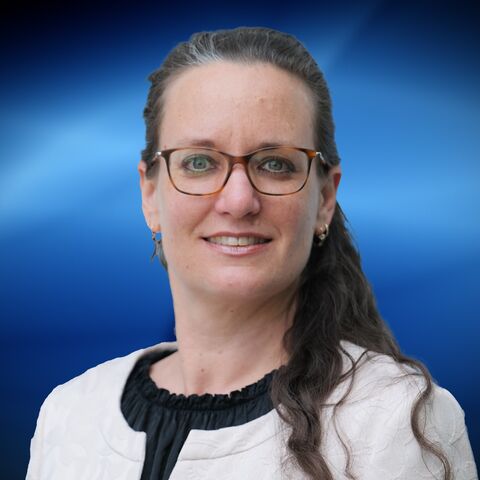 Dr. Eliane Ettmüller Dr. Eliane Ettmüller